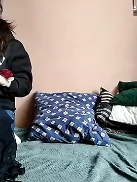 Snapshot of HardCouple33 chatting on 16, 2, 2026 HardCouple33 online show from 16, 2, 2026