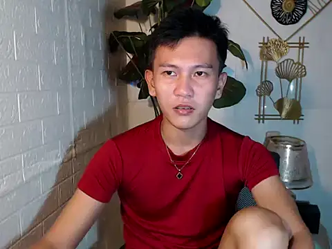 Snapshot of RalfAsian25 chatting on 14, 5, 2026 RalfAsian25 online show from 14, 5, 2026