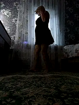 AliceGold5231 online show from 30, 9, 2025