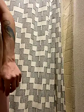 Snapshot of mitch_kamm chatting on 1, 10, 2025 mitch kamm online show from 1, 10, 2025