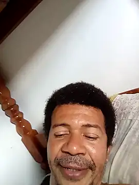 moreno25centimetro online show from 24, 11, 2025