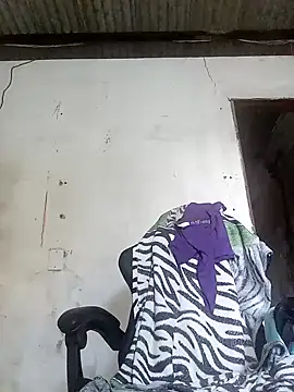 moreno25centimetro online show from 24, 2, 2026