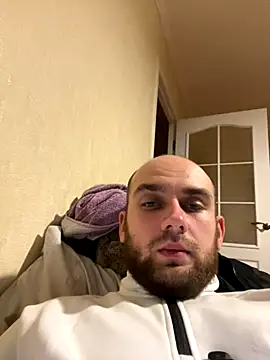 LuckyGirlfriends online show from 4, 11, 2025