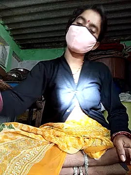 Snapshot of MISS_LOVE_001 chatting on 31, 10, 2025 MISS LOVE 001 online show from 31, 10, 2025