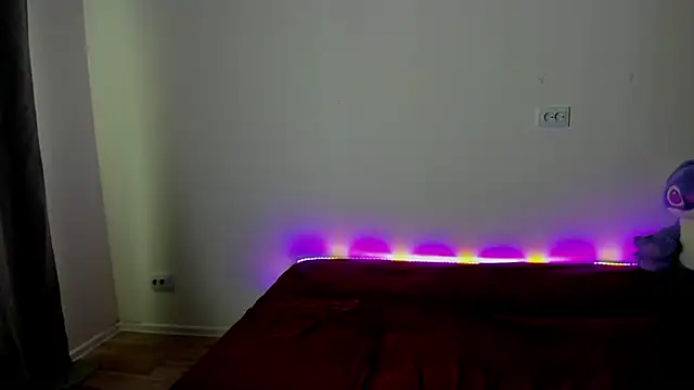 Alice next door online show from 9, 9, 2025