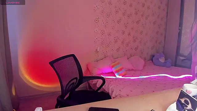 Alice next door online show from 23, 2, 2026