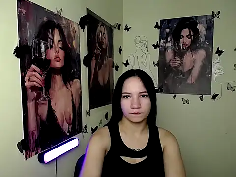 Snapshot of Em7MaA chatting on 25, 9, 2025 Em7MaA online show from 25, 9, 2025