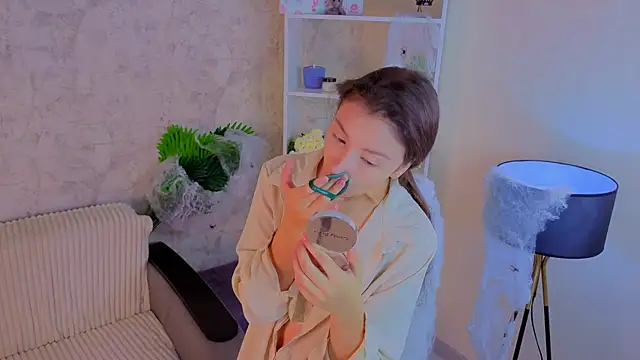 Snapshot of GiseleLamos chatting on 29, 10, 2025 GiseleLamos online show from 29, 10, 2025