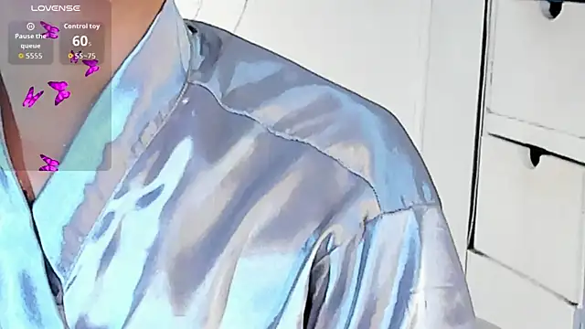 VioletHilton online show from 11, 9, 2025