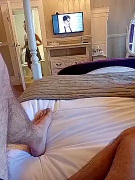 Snapshot of Dazbaz12 chatting on 8, 9, 2025 Dazbaz12 online show from 8, 9, 2025