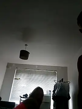 Snapshot of Dazbaz12 chatting on 9, 9, 2025 Dazbaz12 online show from 9, 9, 2025