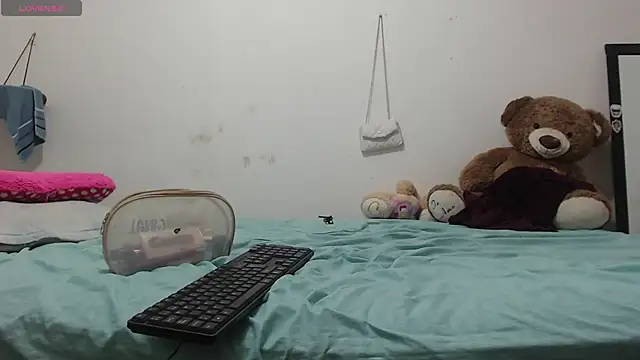 toxic sweet  online show from 10, 2, 2026