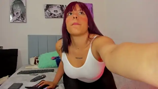 Snapshot of penelopestar_2 chatting on 12, 11, 2025 penelopestar 2 online show from 12, 11, 2025