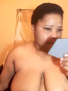 PRINCESSEMELXX93 online show from 4, 10, 2025