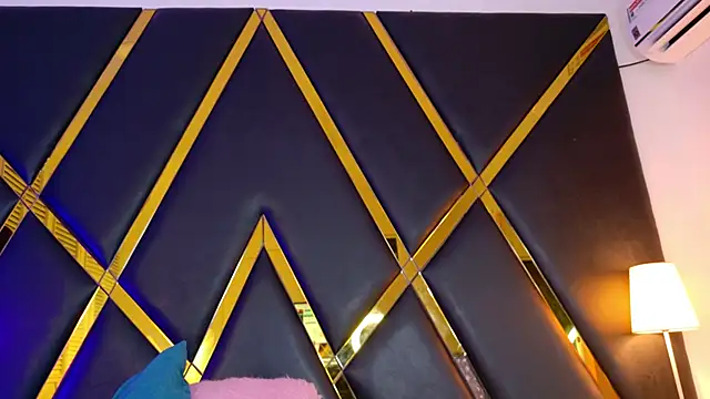 EmmaaCastro online show from 9, 2, 2026