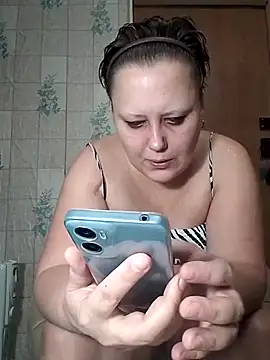 Tupo070481 online show from 4, 12, 2025