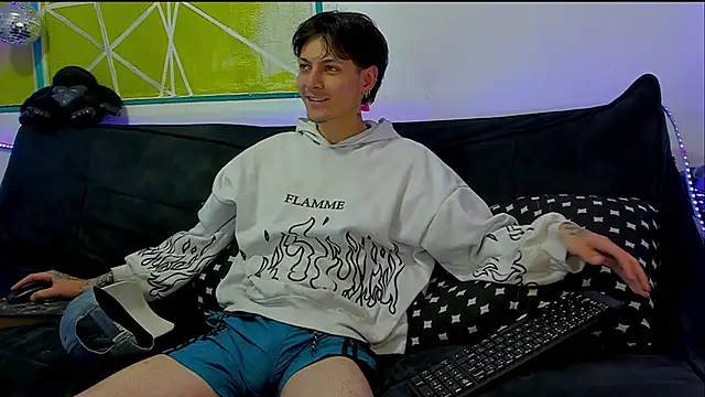 Dioniso guy8 online show from 31, 3, 2026