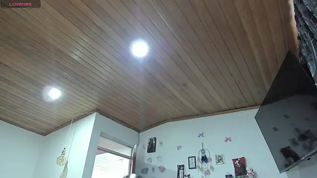 Snapshot of Fia__ chatting on 18, 9, 2025 Fia   online show from 18, 9, 2025