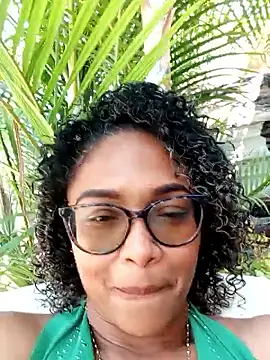 BiiancaEstradaa online show from 1, 3, 2026