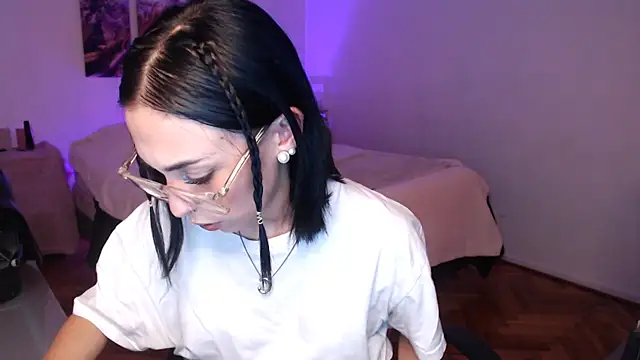 Snapshot of Sofia_Amour chatting on 14, 9, 2025 Sofia Amour online show from 14, 9, 2025