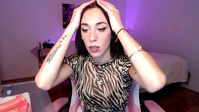 Snapshot of Sofia_Amour chatting on 29, 9, 2025 Sofia Amour online show from 29, 9, 2025