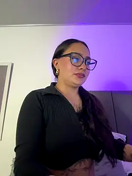 Snapshot of Calita_sexy1 chatting on 3, 12, 2025 Calita sexy1 online show from 3, 12, 2025