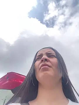 Mia jhoonson online show from 18, 12, 2025