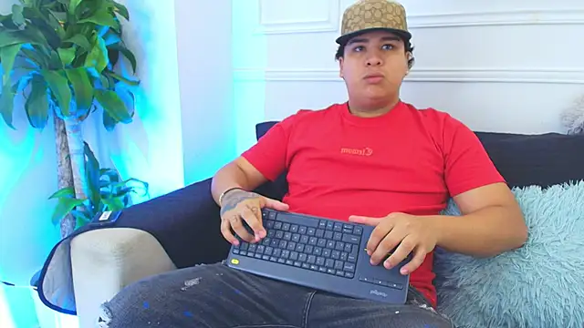 Naim Bennetsex online show from 5, 11, 2025