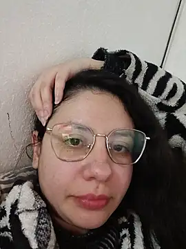 Snapshot of marmary84 chatting on 12, 7, 2026 marmary84 online show from 12, 7, 2026