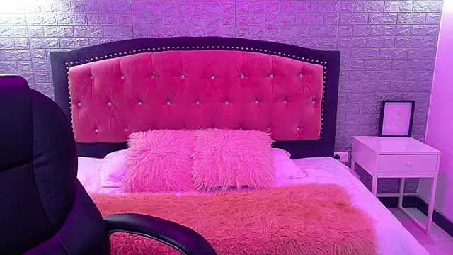 Natalie loffreda online show from 7, 10, 2025