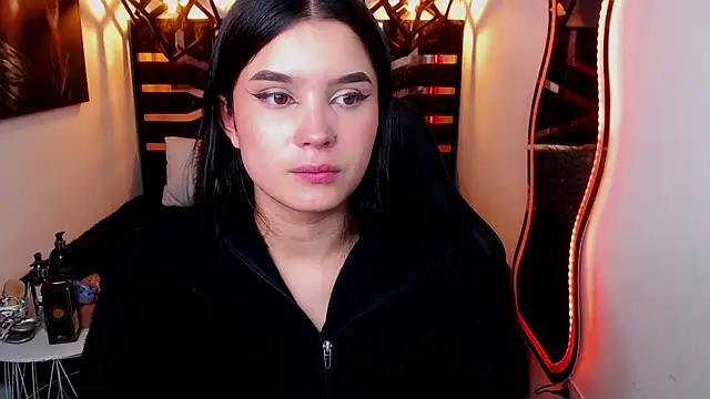 Natalie loffreda online show from 13, 4, 2026