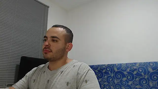 Ana ThiagoxX online show from 3, 2, 2026