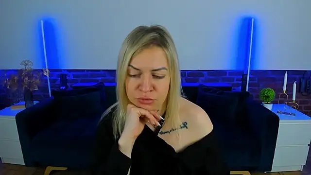 Anna Snows online show from 26, 10, 2025