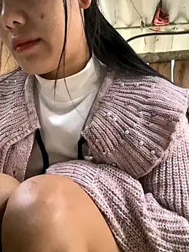 PhanHaa online show from 17, 12, 2025