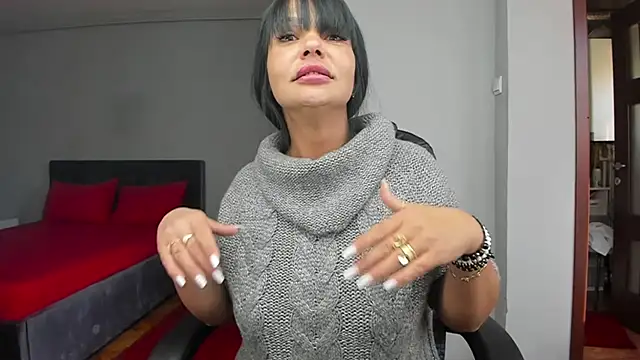 Snapshot of Ella_sweety00 chatting on 20, 10, 2025 Ella sweety00 online show from 20, 10, 2025