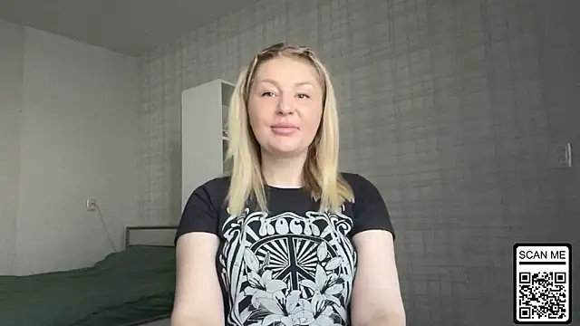 Blondie xoxoxo online show from 12, 3, 2026