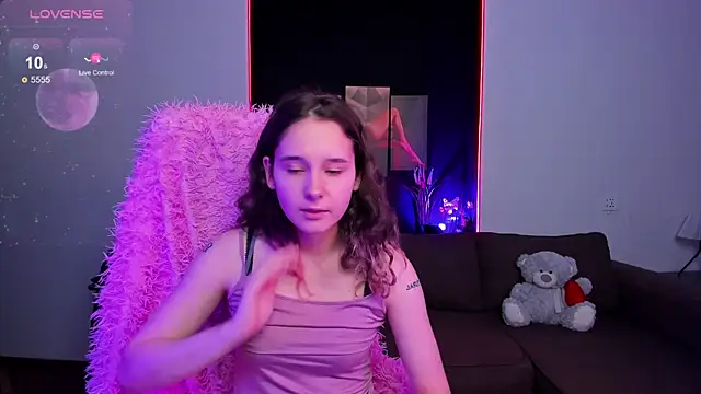 Snapshot of uco_mon chatting on 12, 9, 2025 uco mon online show from 12, 9, 2025