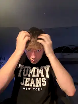 Snapshot of Fappatore_Nato05 chatting on 21, 9, 2025 Fappatore Nato05 online show from 21, 9, 2025