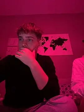 Snapshot of Fappatore_Nato05 chatting on 28, 10, 2025 Fappatore Nato05 online show from 28, 10, 2025