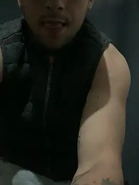 Snapshot of ayrrm chatting on 11, 11, 2025 ayrrm online show from 11, 11, 2025