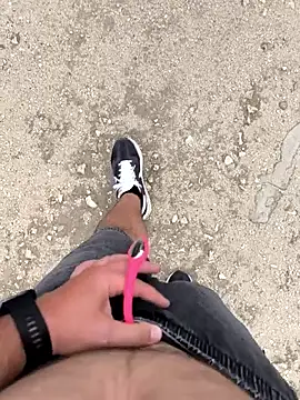 Snapshot of Ole_Plus chatting on 9, 9, 2025 Ole Plus online show from 9, 9, 2025