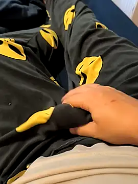 Snapshot of Ole_Plus chatting on 27, 9, 2025 Ole Plus online show from 27, 9, 2025