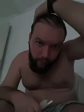 Snapshot of Ole_Plus chatting on 2, 10, 2025 Ole Plus online show from 2, 10, 2025