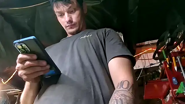 twistafatpipe online show from 16, 9, 2025