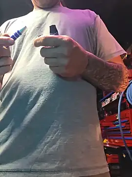 twistafatpipe online show from 11, 10, 2025