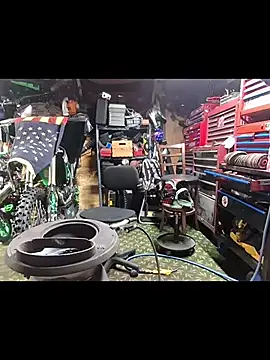 twistafatpipe online show from 19, 11, 2025