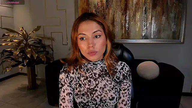 AmberColors  online show from 23, 9, 2025