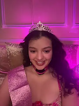 Snapshot of AriaHeavenss chatting on 27, 11, 2025 AriaHeavenss online show from 27, 11, 2025