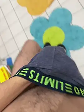 Snapshot of Dicksxd chatting on 14, 9, 2025 Dicksxd online show from 14, 9, 2025