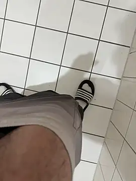 Dicksxd online show from 4, 3, 2026